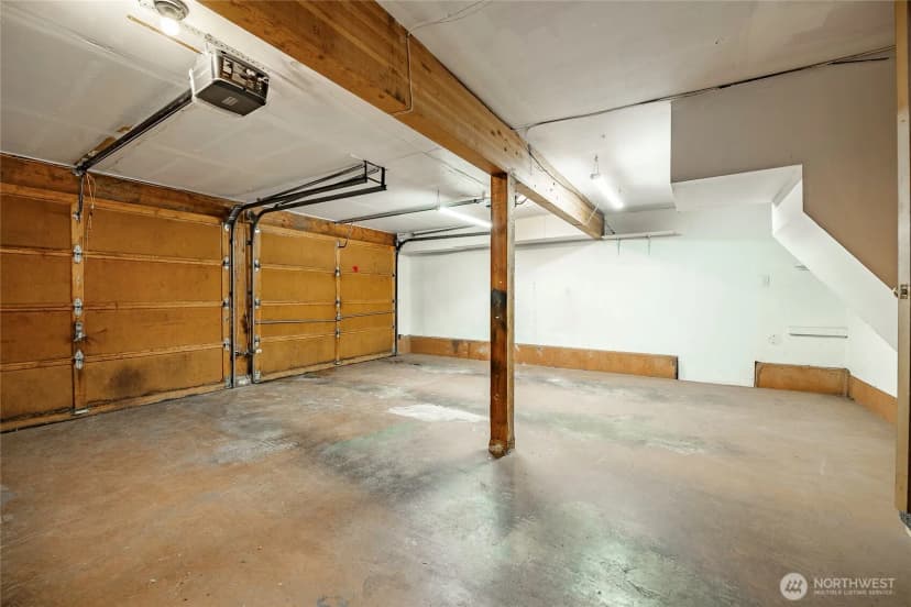 Property photo for 1607 102nd Place Ne #d1, Bellevue photo 29