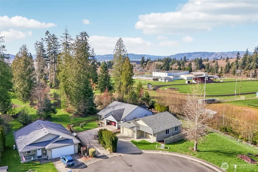 Property photo for 50 Hill Drive, Cathlamet photo 26