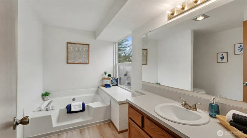 Property photo for 801 Berne Lane Se, Olympia photo 17