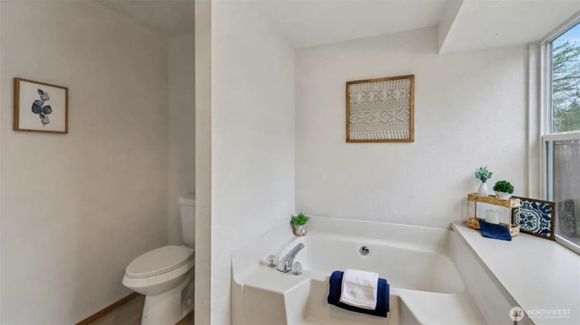Property photo for 801 Berne Lane Se, Olympia photo 18