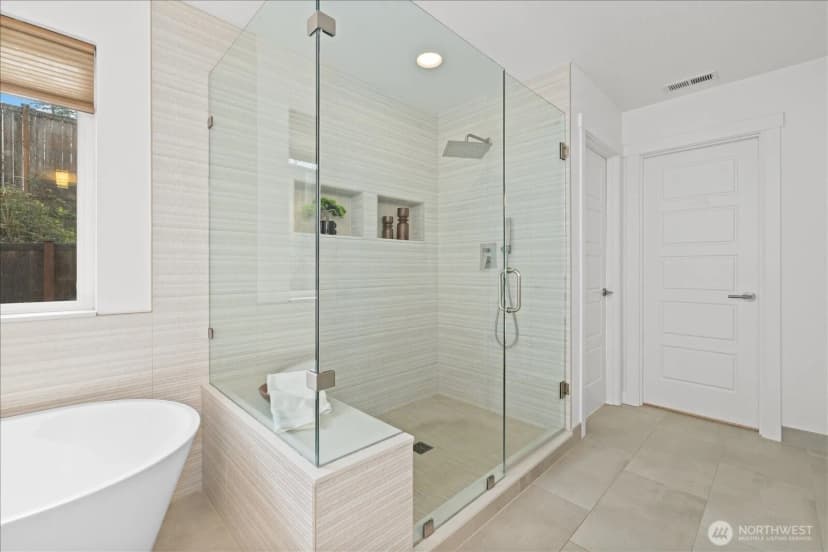 Property photo for 17817 41st Drive Se, Bothell photo 30