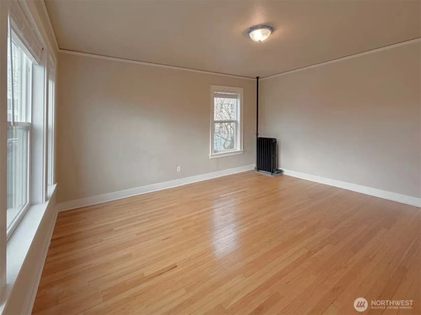Property photo for 901 Ne 43rd Street #201, Seattle photo 10