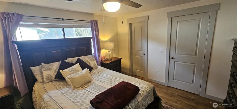 Property photo for 16111 97 Avenue Ct E, Puyallup photo 6
