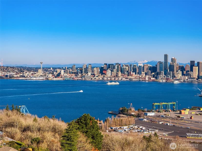 Property photo for 3057 36th Avenue Sw, Seattle photo 40