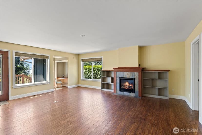 Property photo for 6234 Ne 182nd Street, Kenmore photo 11