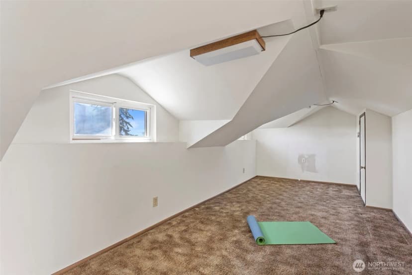 Property photo for 6234 Ne 182nd Street, Kenmore photo 18