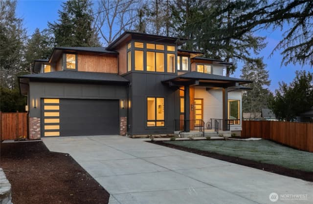 Property photo for 218 163rd Place Se, Bellevue