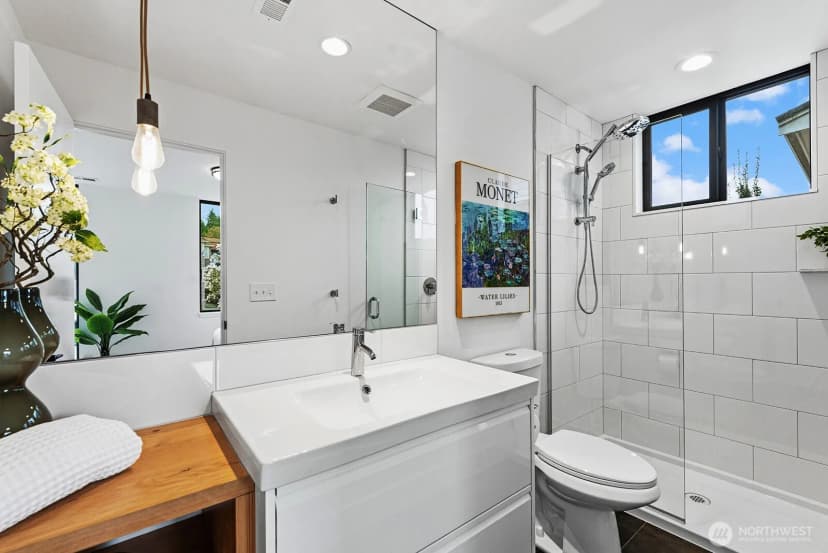 Property photo for 9318 47th Avenue Sw, Seattle photo 25