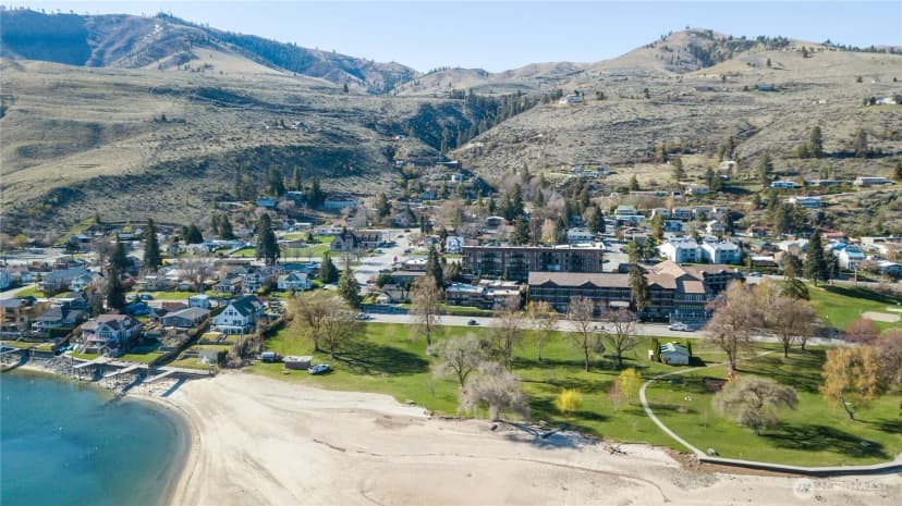 Property photo for 2220 W Woodin Avenue #106, Chelan photo 32
