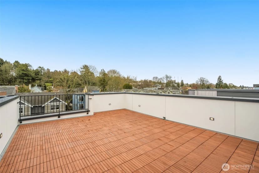 Property photo for 1125 A 10th Avenue E, Seattle photo 18