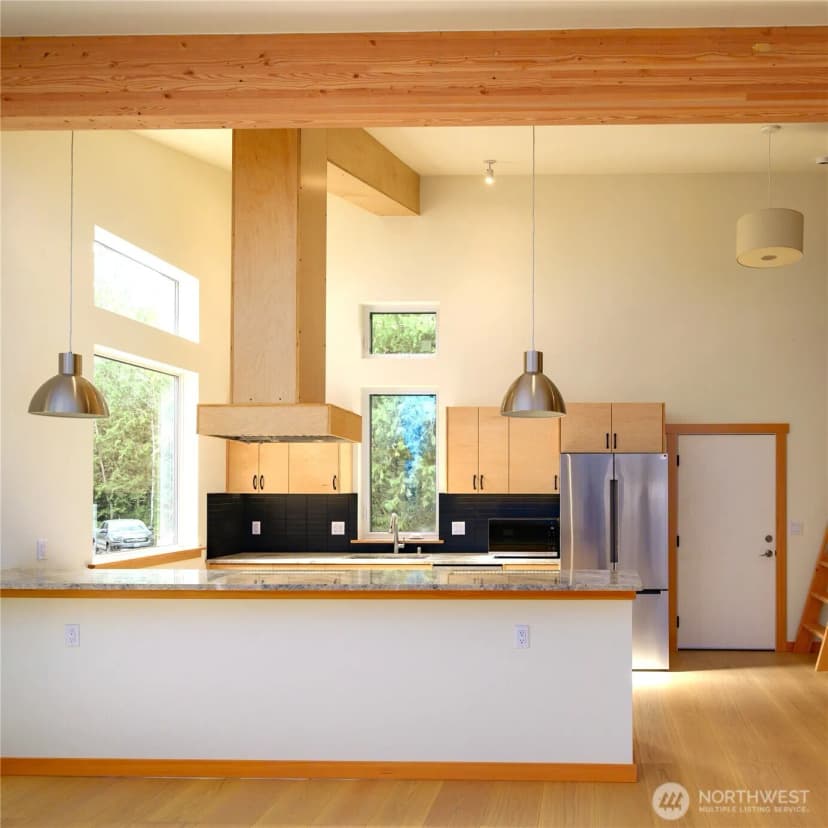 Property photo for 3067 E Smith Road, Bellingham photo 7