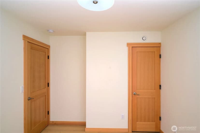 Property photo for 3067 E Smith Road, Bellingham photo 12