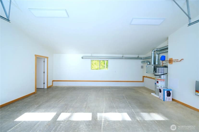 Property photo for 3067 E Smith Road, Bellingham photo 15