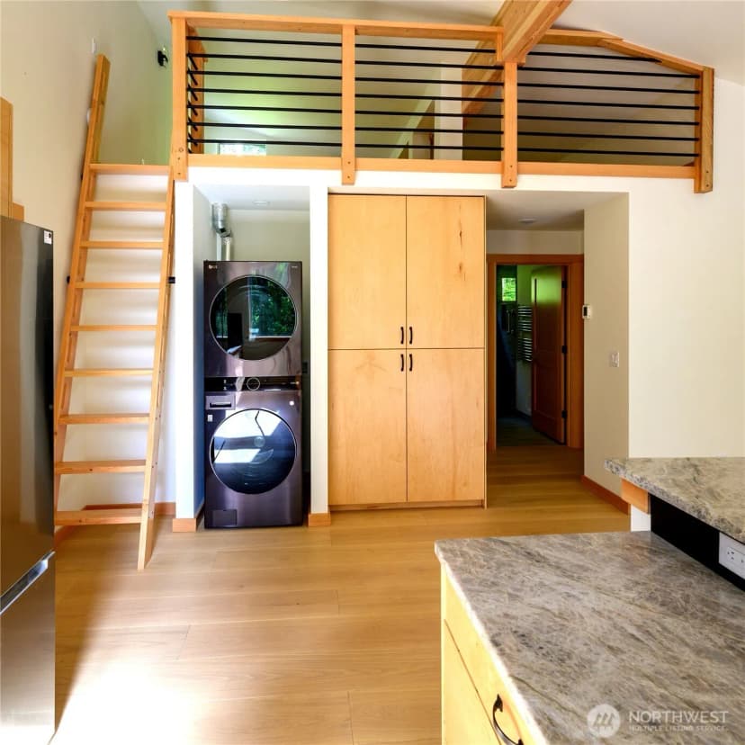 Property photo for 3067 E Smith Road, Bellingham photo 14