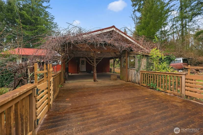 Property photo for 716 Garden Hill Rd, Elma photo 3