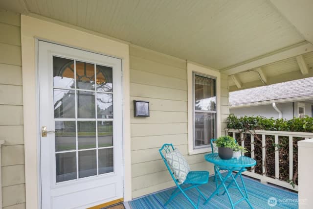 Property photo for 907 Nw 61st Street, Seattle photo 2