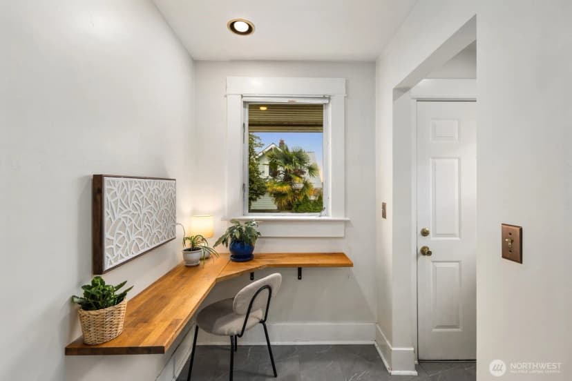 Property photo for 907 Nw 61st Street, Seattle photo 13