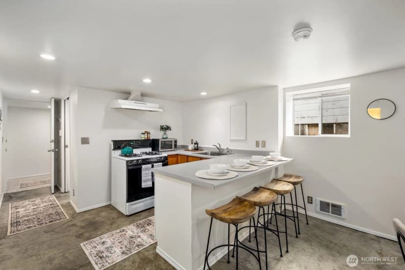 Property photo for 907 Nw 61st Street, Seattle photo 23