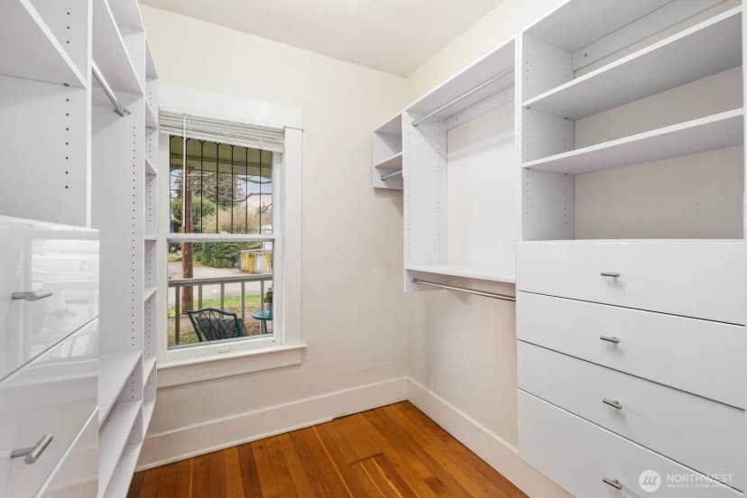 Property photo for 907 Nw 61st Street, Seattle photo 16