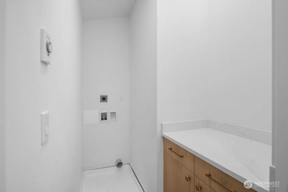 Property photo for 3215 22nd Avenue S, Seattle photo 23