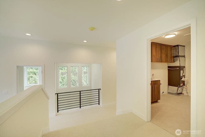 Property photo for 865 Front Street S, Issaquah photo 35