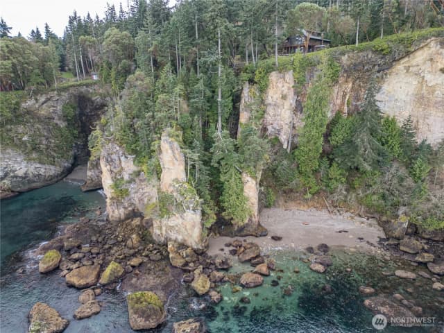 Property photo for 444 Ocean Cove Lane, Port Angeles