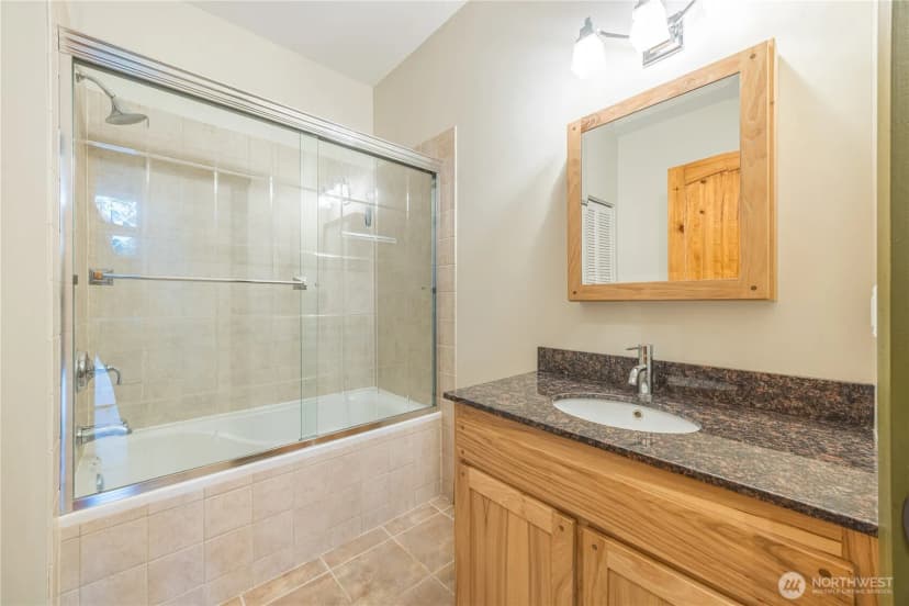 Property photo for 444 Ocean Cove Lane, Port Angeles photo 24