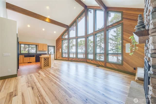 Property photo for 444 Ocean Cove Lane, Port Angeles photo 5