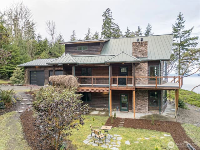 Property photo for 444 Ocean Cove Lane, Port Angeles photo 2