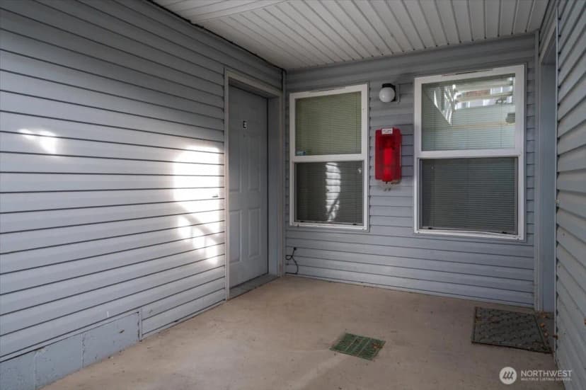 Property photo for 2305 W Woodin Ave #2e, Chelan photo 29