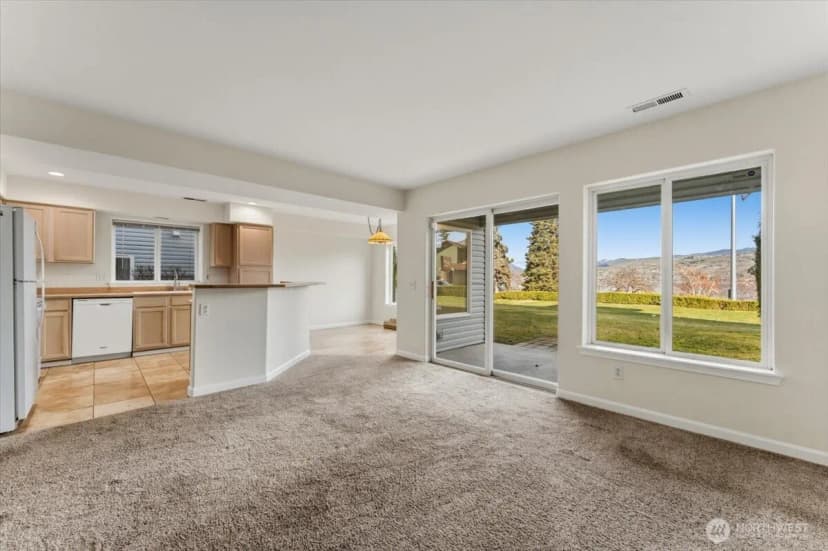 Property photo for 2305 W Woodin Ave #2e, Chelan photo 20