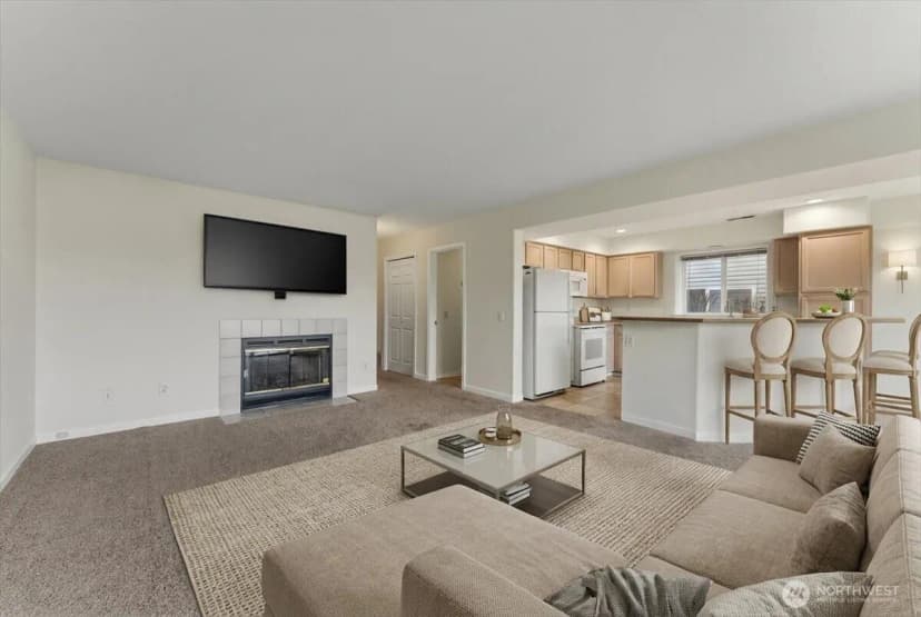 Property photo for 2305 W Woodin Ave #2e, Chelan photo 5