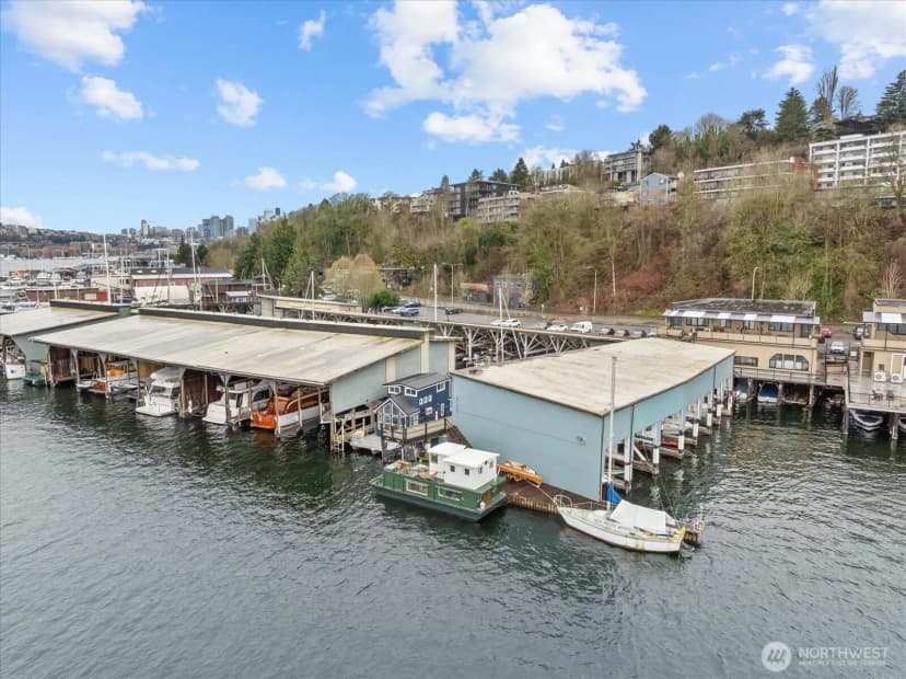 Property photo for 2706 Westlake Avenue N #01a, Seattle photo 4