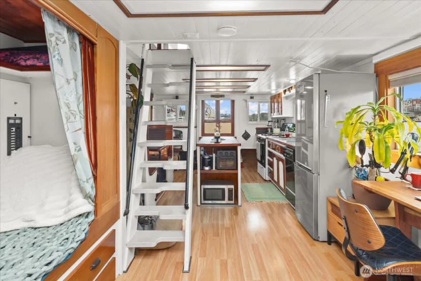 Property photo for 2706 Westlake Avenue N #01a, Seattle photo 18