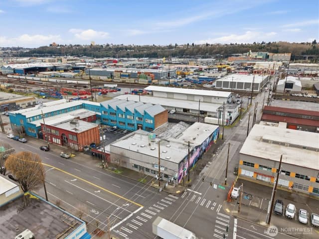 Property photo for 3228 1st Avenue S, Seattle photo 2