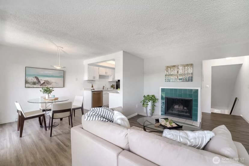 Property photo for 4100 Lake Washington Boulevard N #b102, Renton photo 5