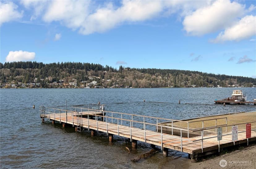 Property photo for 4100 Lake Washington Boulevard N #b102, Renton photo 28