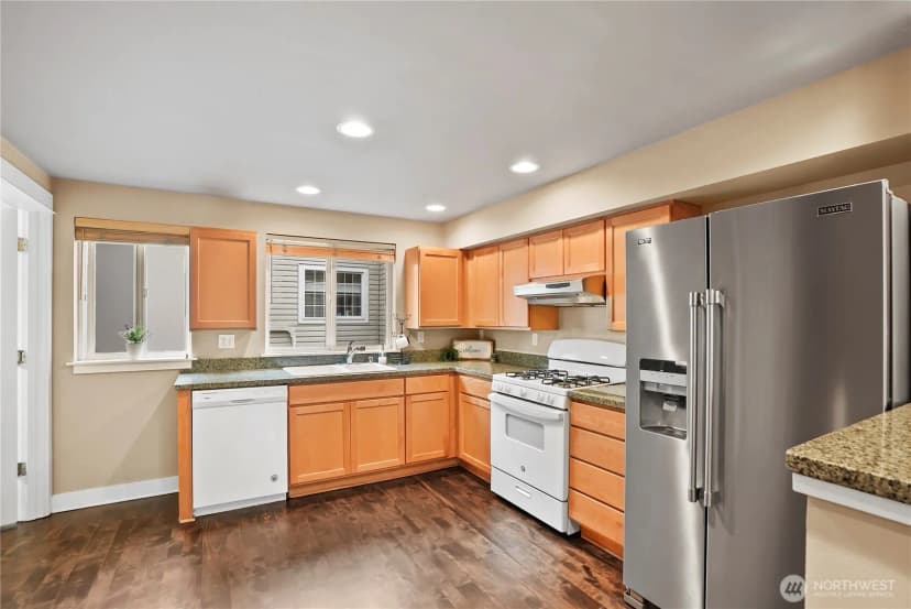 Property photo for 6342 5th Ave Ne, Seattle photo 5