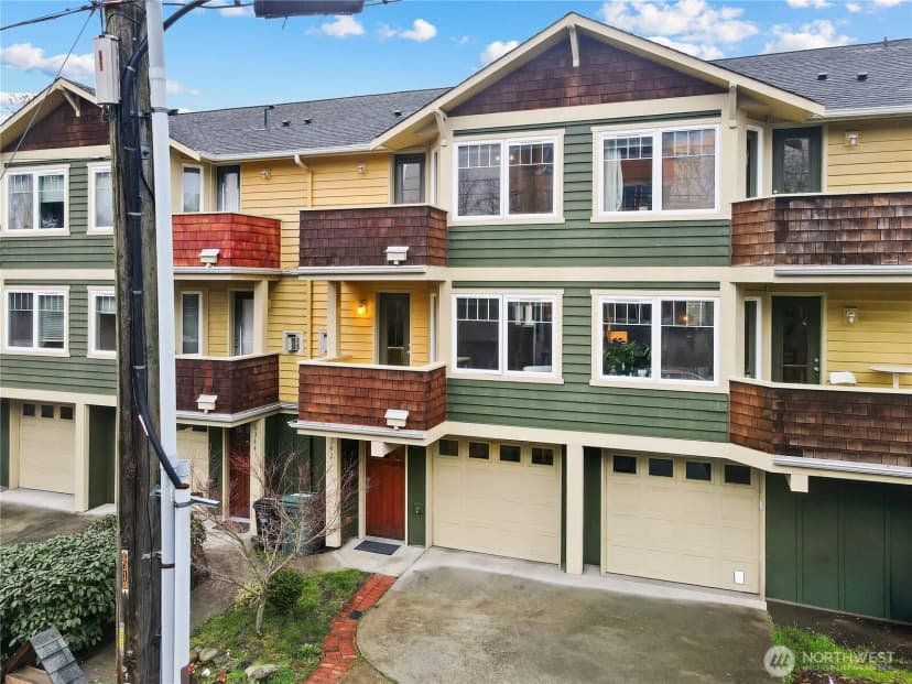 Property photo for 6342 5th Ave Ne, Seattle