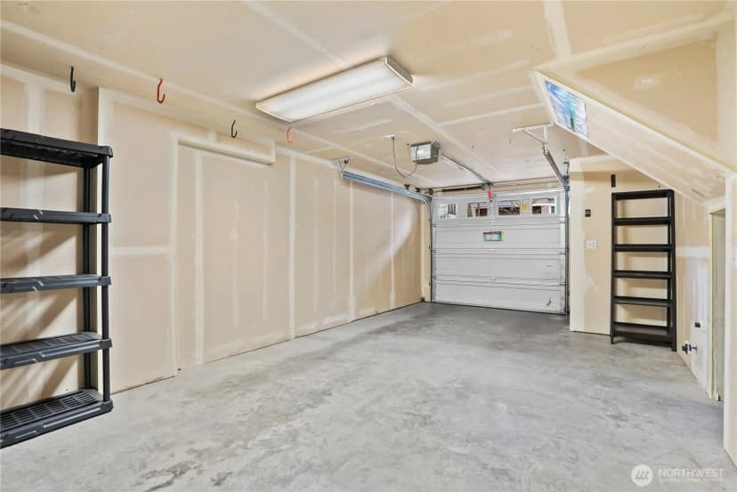 Property photo for 6342 5th Ave Ne, Seattle photo 18