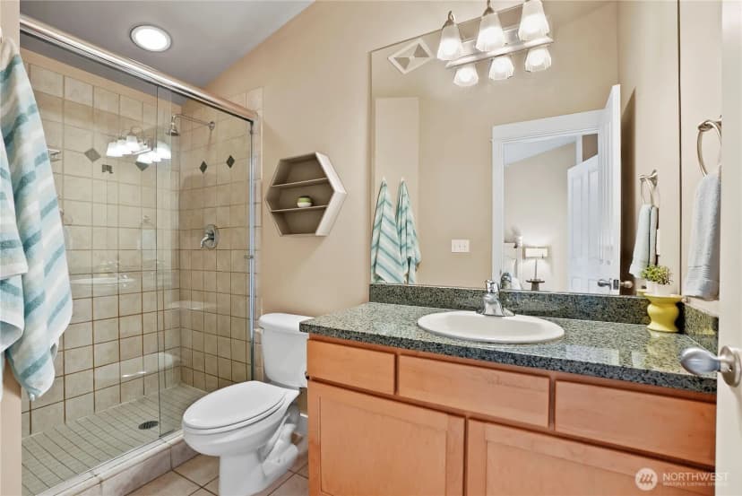 Property photo for 6342 5th Ave Ne, Seattle photo 12
