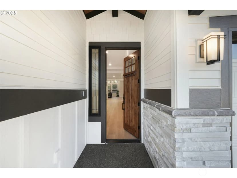 Property photo for 818 Nw 173rd Circle, Ridgefield photo 6