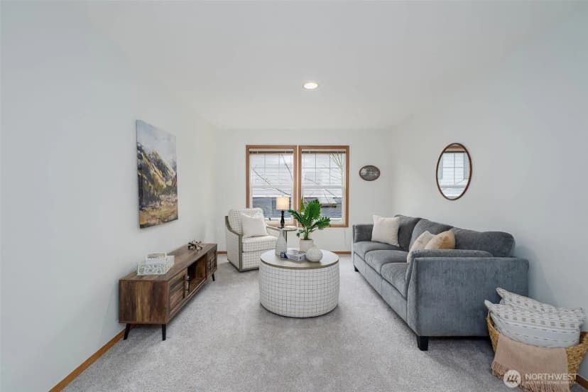 Property photo for 261 Blaine Drive Se, Renton photo 25