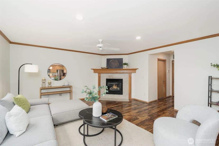 Property photo for 261 Blaine Drive Se, Renton photo 18