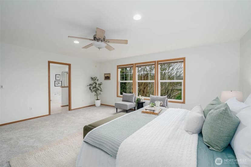 Property photo for 261 Blaine Drive Se, Renton photo 26
