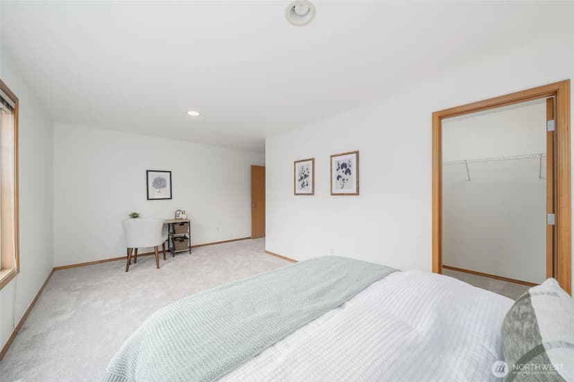Property photo for 261 Blaine Drive Se, Renton photo 27