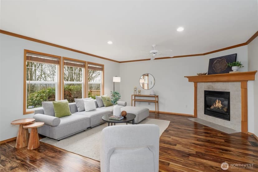 Property photo for 261 Blaine Drive Se, Renton photo 16