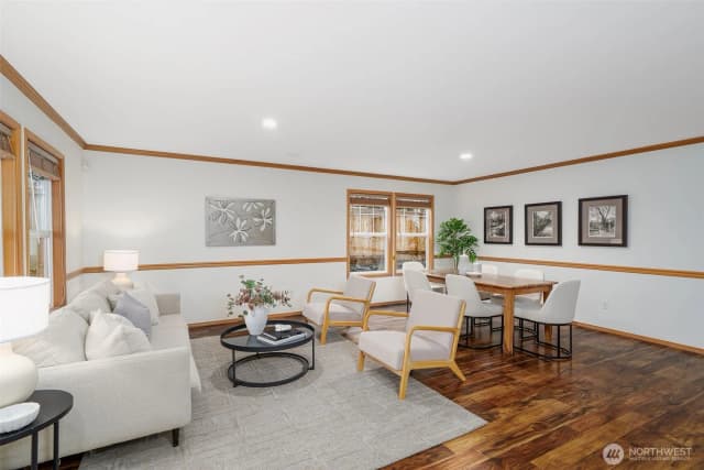 Property photo for 261 Blaine Drive Se, Renton photo 5