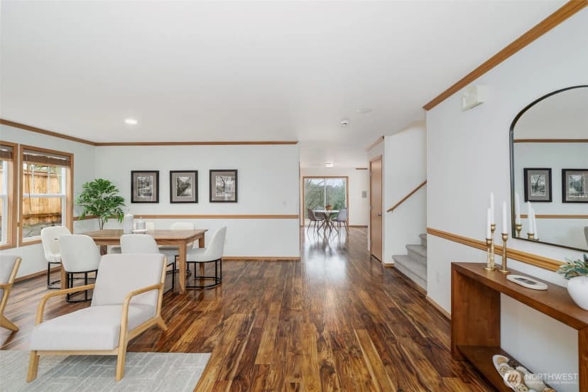 Property photo for 261 Blaine Drive Se, Renton photo 6