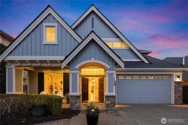 Property photo for 2449 Ne Davis Loop, Issaquah